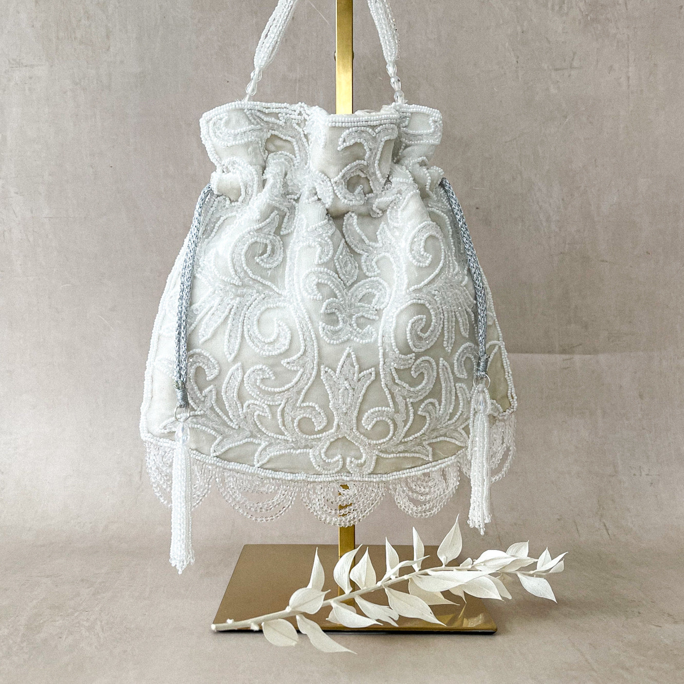 Uma Potli (Off White)
