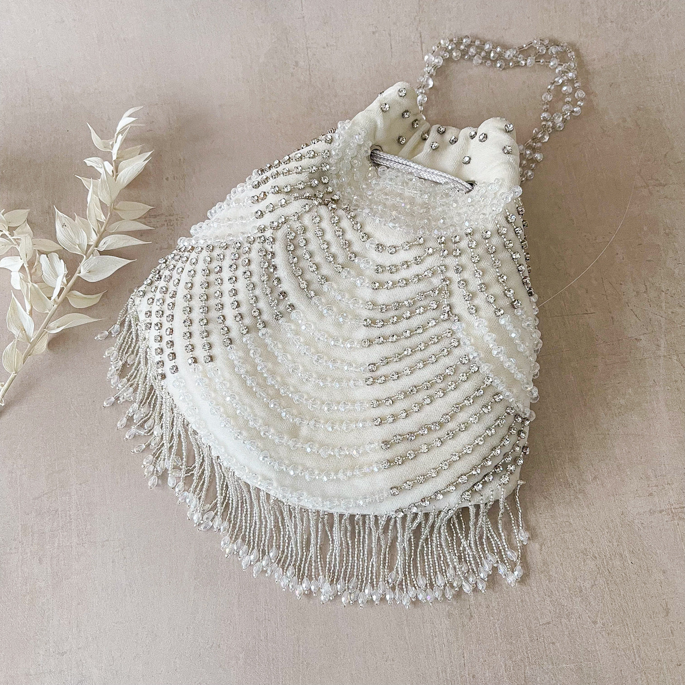 Diva (White)