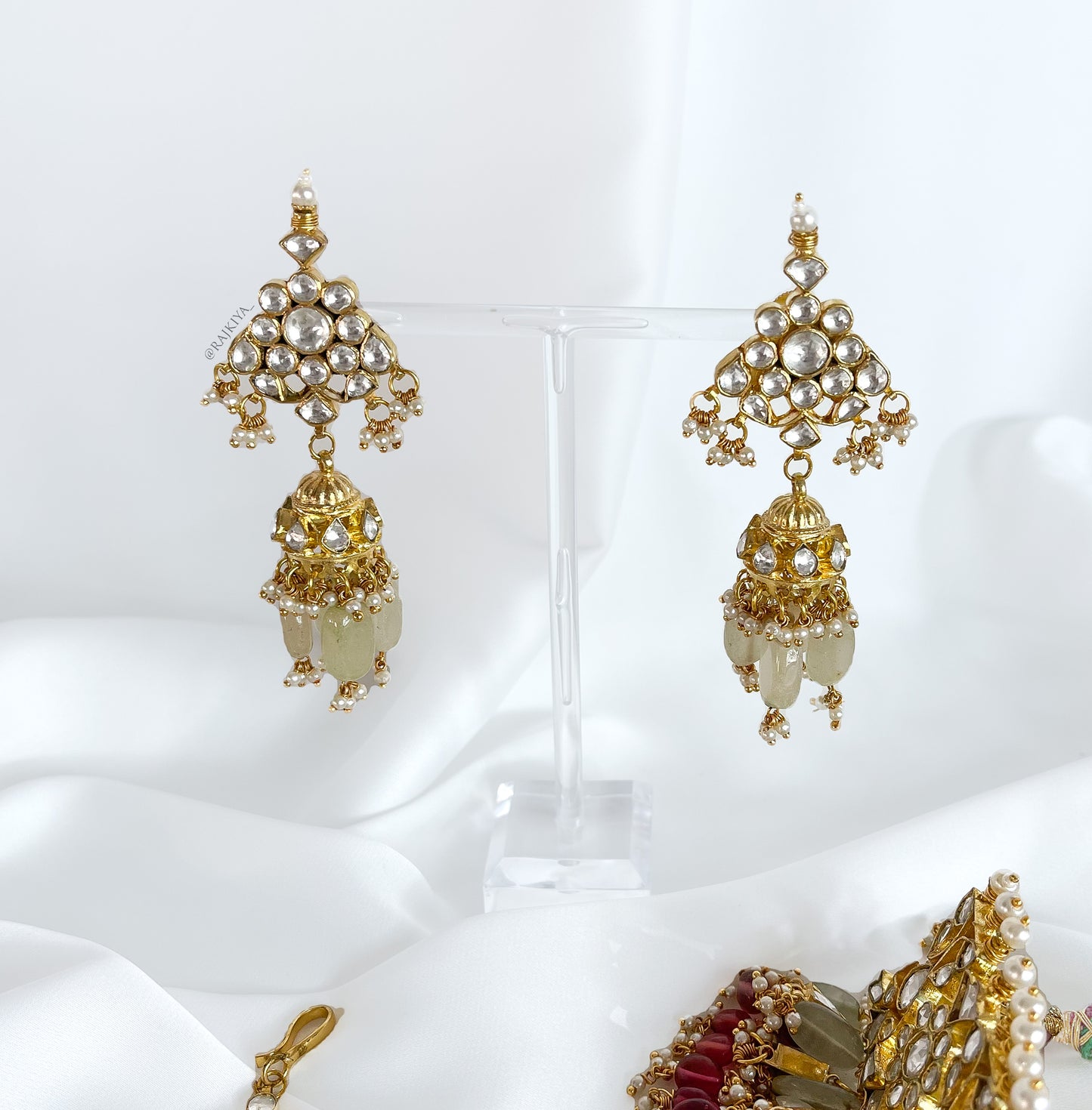 Roja Kundan Set