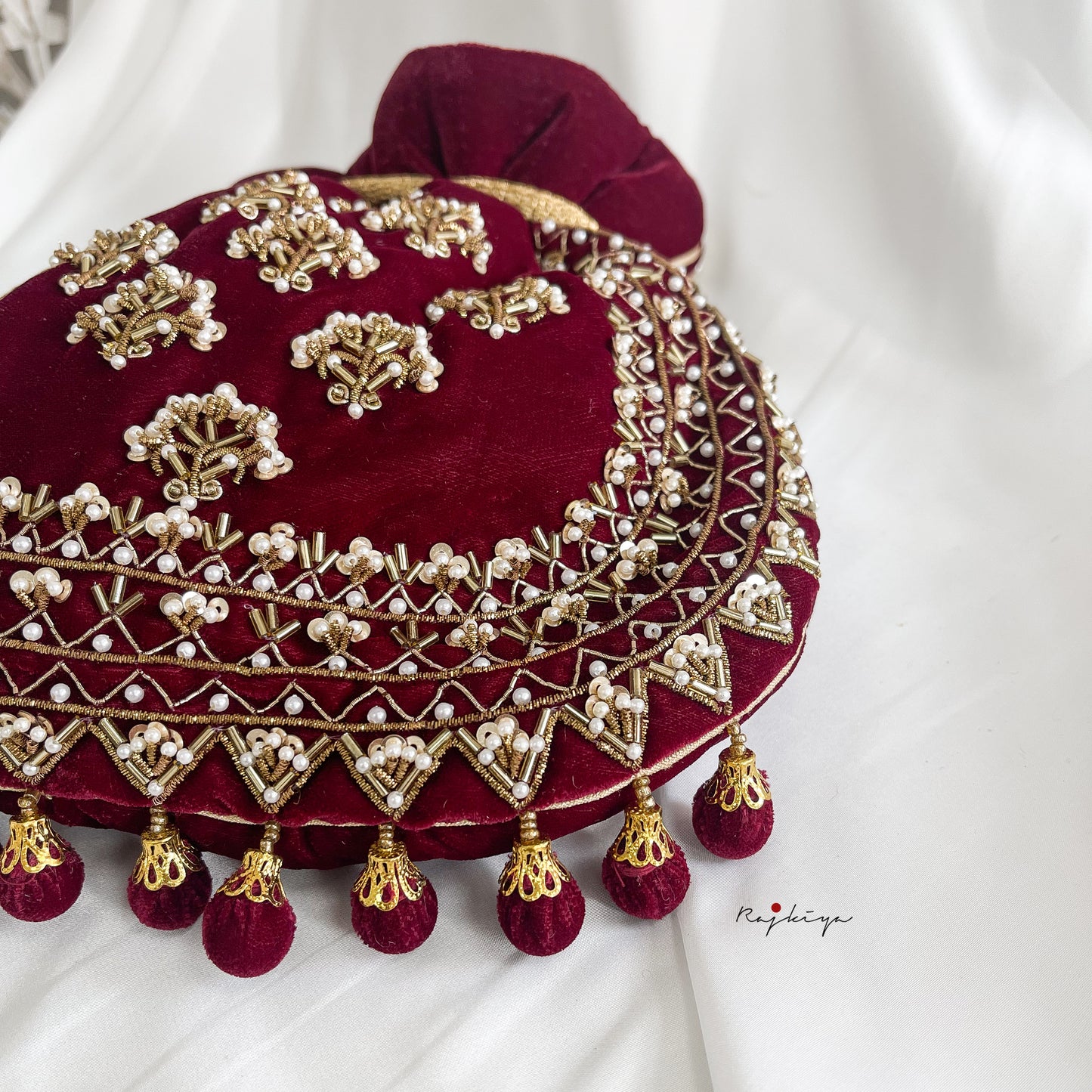 Toraani (Maroon)