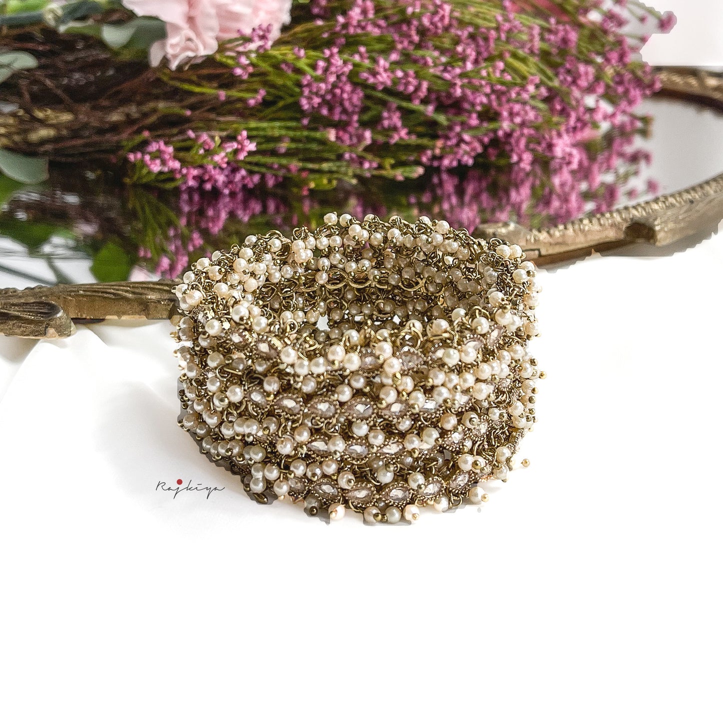 Kayali (Pearls)