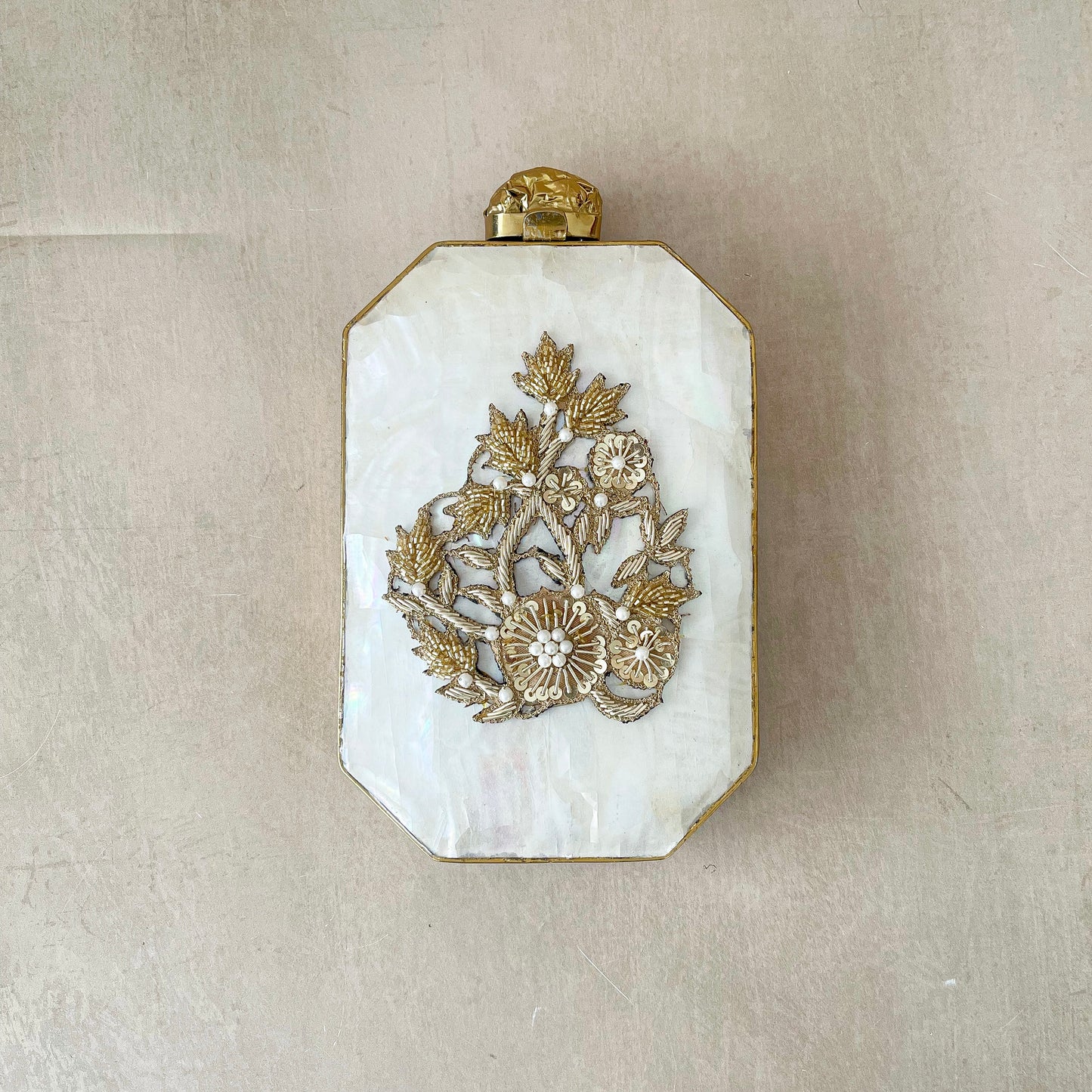 Leylat (Mother of Pearl)
