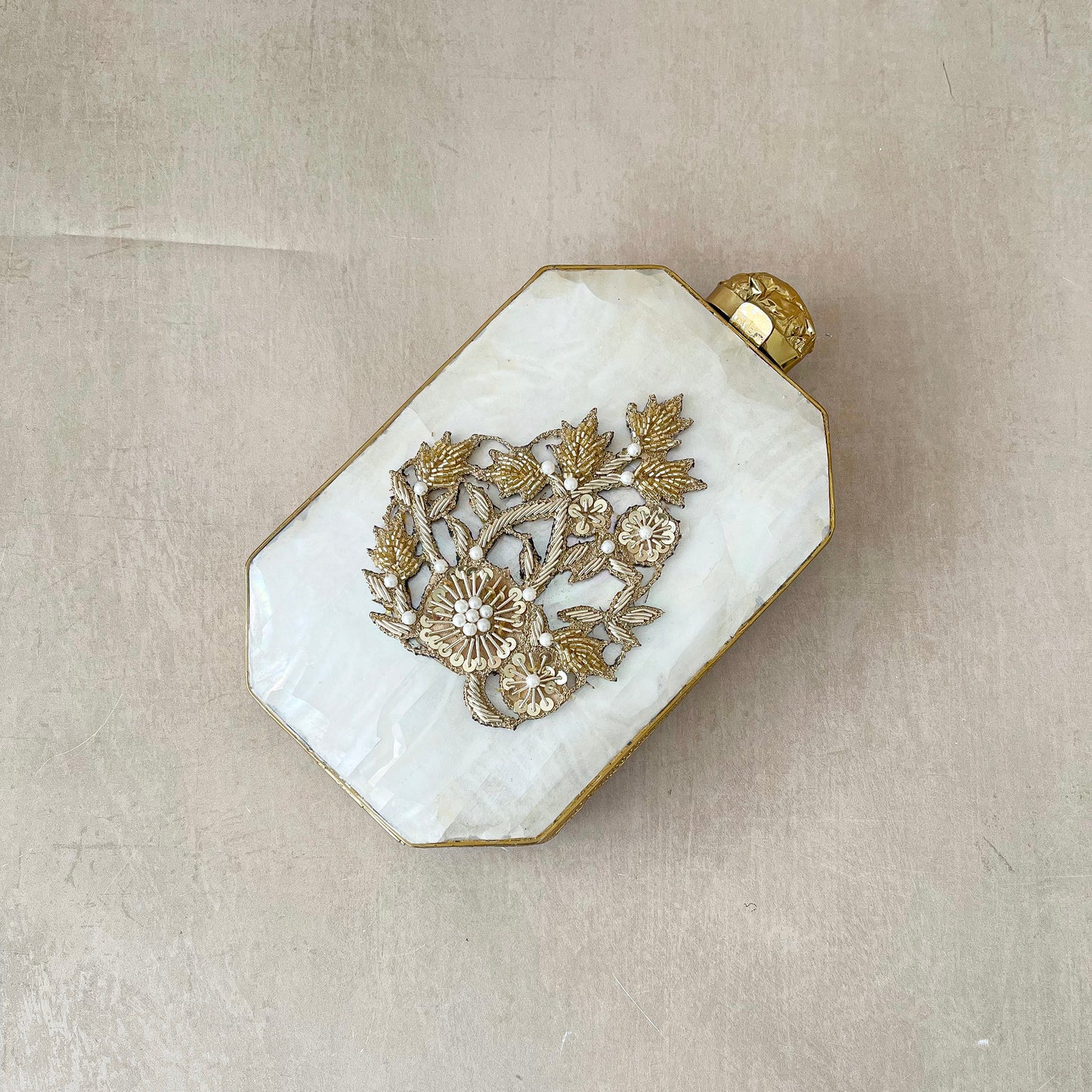 Leylat (Mother of Pearl)