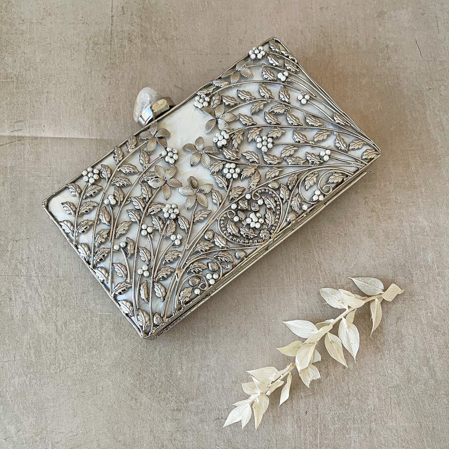 Eden (Silver)