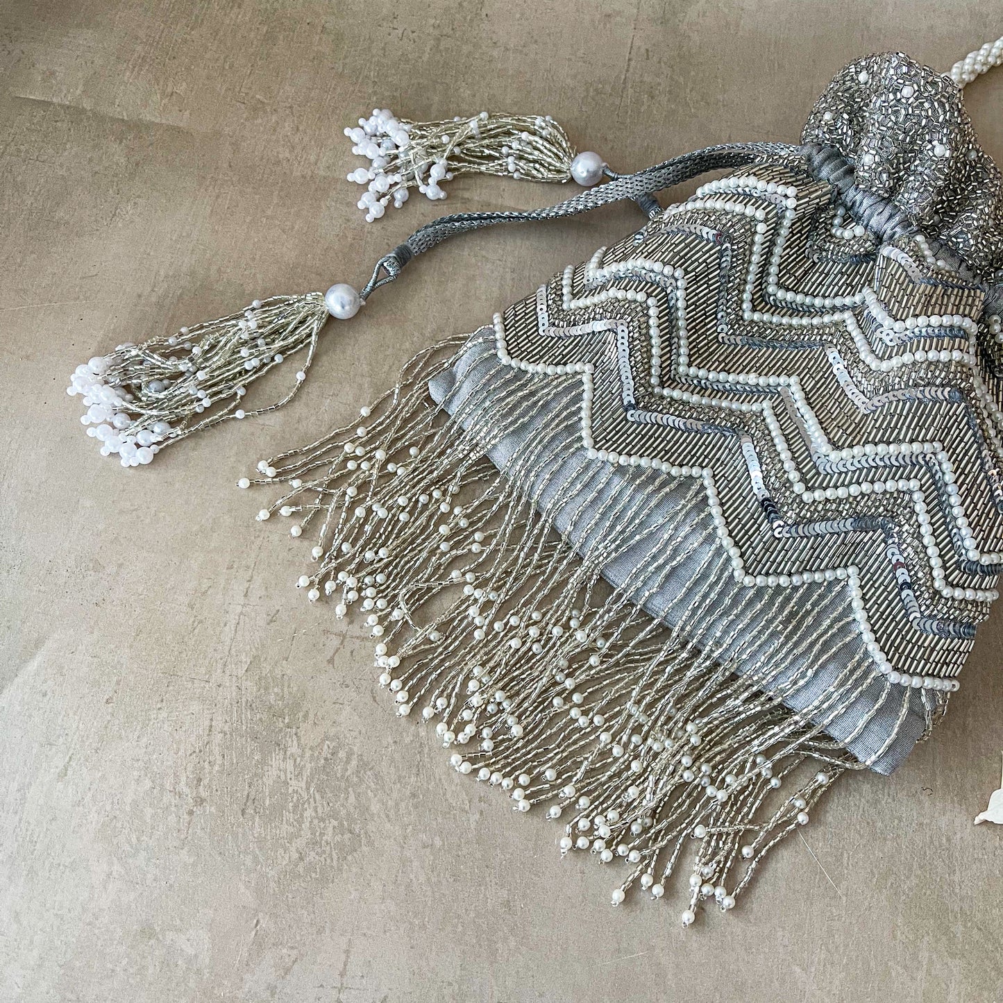 Empressa (Silver)