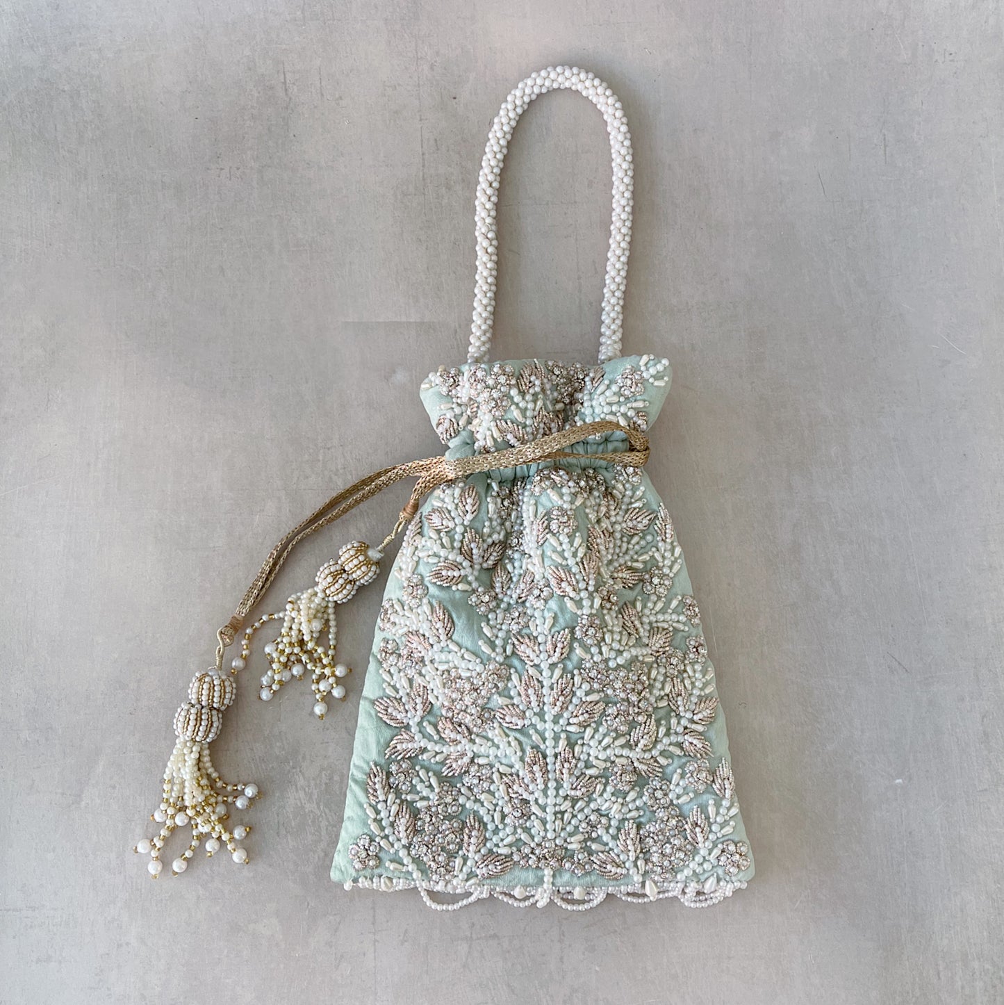 Enchant (Mint)