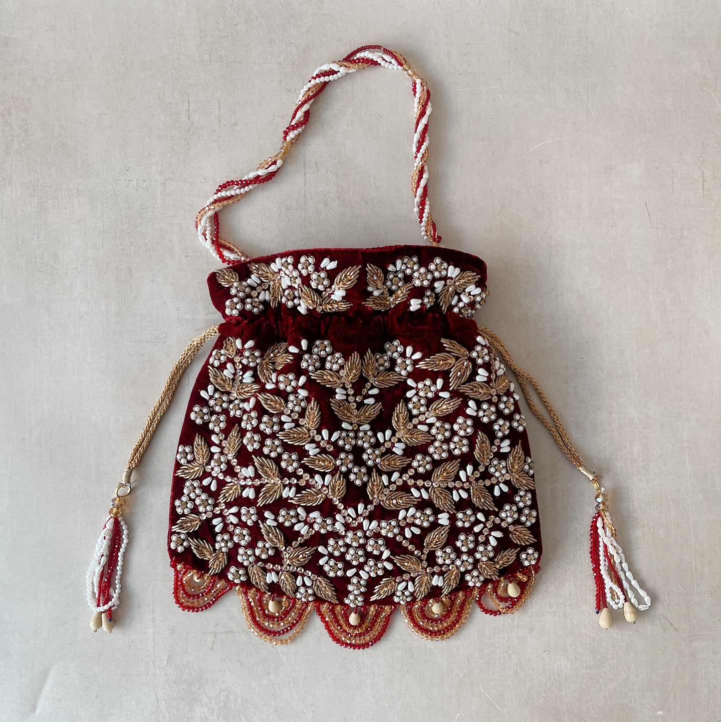 Kiya Potli (Maroon)