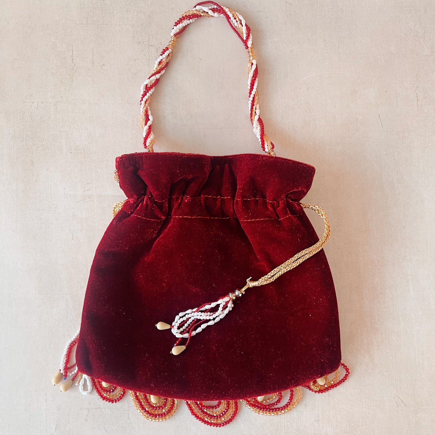 Kiya Potli (Maroon)