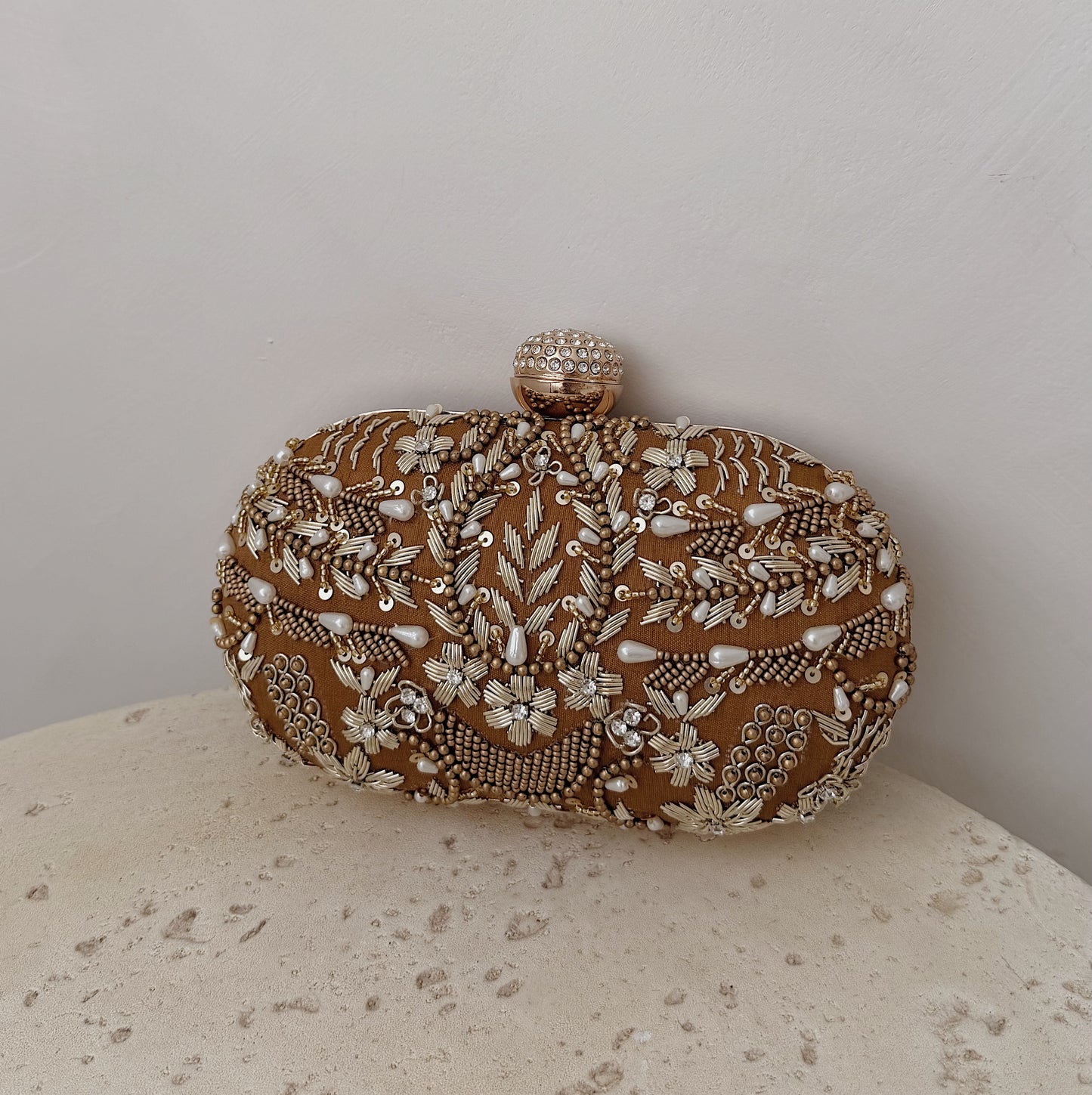 Lilia Capsule (Bronze)