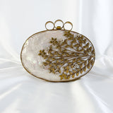 Liza (Oval)