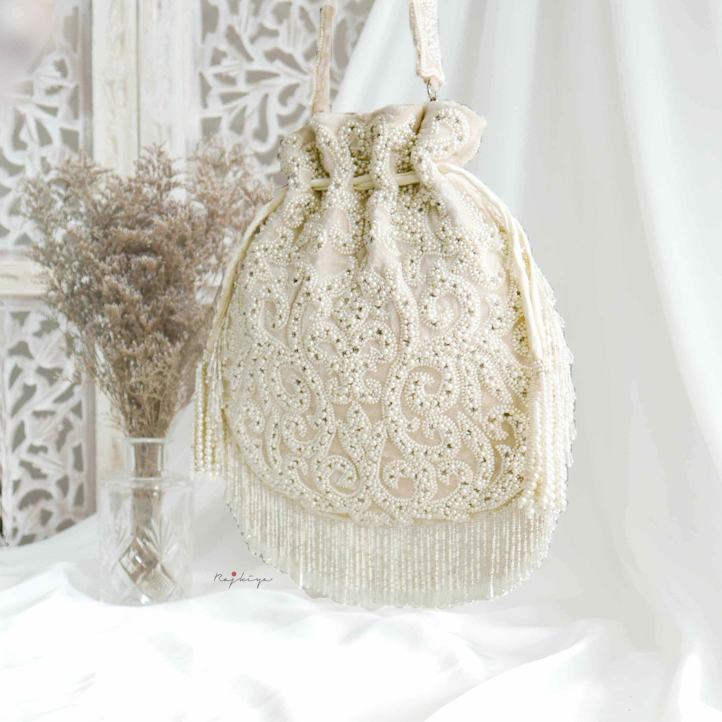 Layla Potli (White)