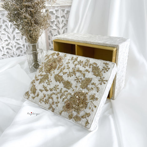 Kalire Dainty Jewellery Box (Off White)