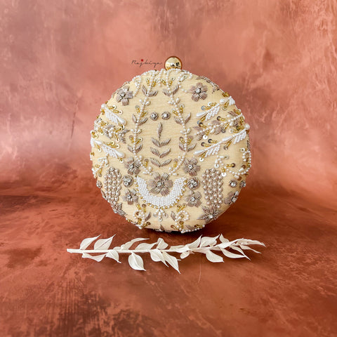 Lilia Minaudière (Light Gold)